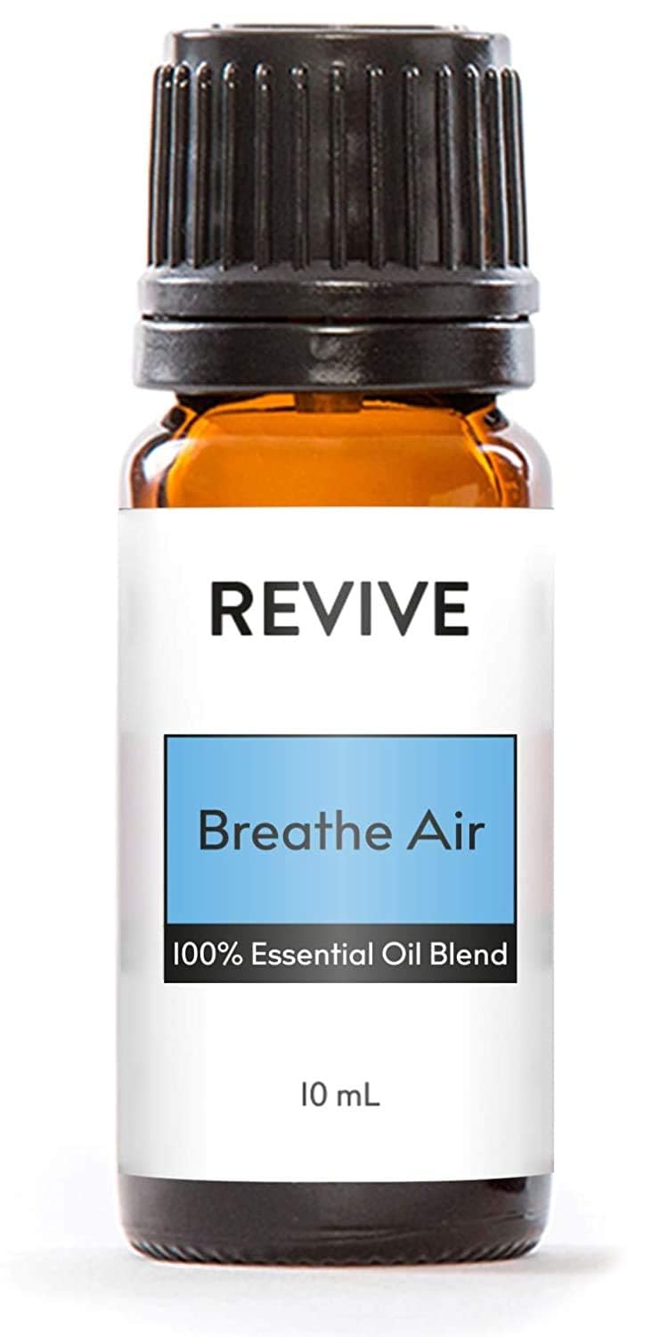 REVIVEEO Breathe Air bottle close-up for diffusion and aromatherapy.