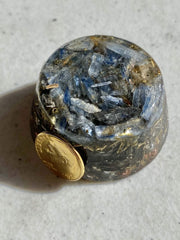 Rise Perspective Blue Kyanite Orgone Generator crystal layer close-up highlighting grounding energy