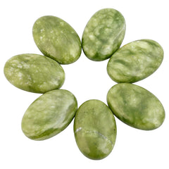 Rockcloud grid-ready green jade stone for chakra work and Reiki
