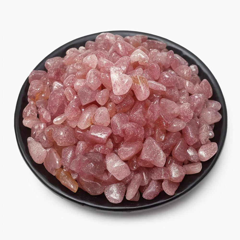 SigMntun polished strawberry quartz chips ideal for jewelry making and crafts.