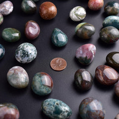 SigMntun Ocean Jasper handheld glow stone evokes calm during meditation sessions.