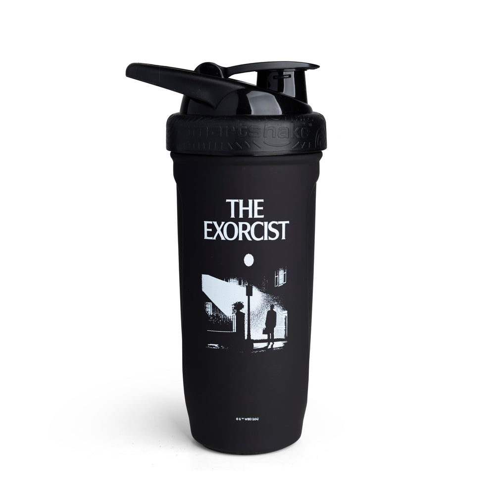 Smartshake Reforce bottle with leakproof lid for mess-free shakes.