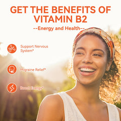 SmildeHeal Vitamin B2 Gummies close-up highlights natural pineapple flavor and daily energy support.