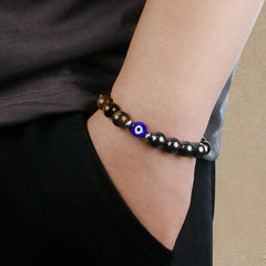 SmileBelle tiger eye beaded bracelet adds focus and style to outfits