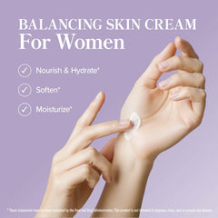 SMNutrition Estro-Life balance cream applied on face for hydration and smoothness.