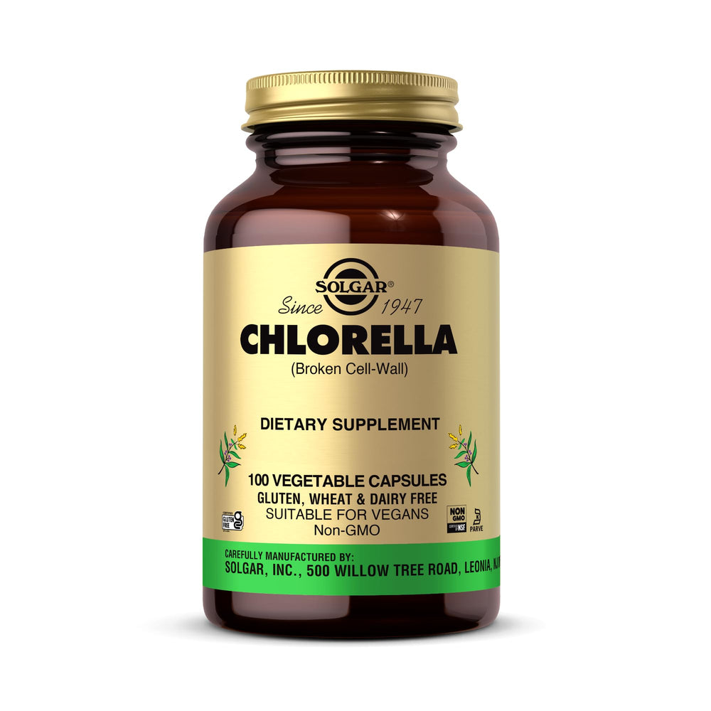 Solgar Chlorella capsules bottle front view; vegan, non-GMO daily nutrition.