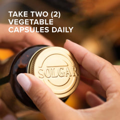 Solgar Red Yeast Rice 600 mg label close-up emphasizes kosher and gluten-free attributes