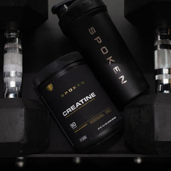 Spoken Creatine Monohydrate powder-dispense shows versatile mixing with beverages for workouts.