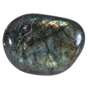 Sportmusies Labradorite rough-polished face specimen with natural color play for desk decor.