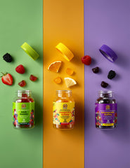 SUNGIVEN Omega-3-6-9 gummies in raspberry close-up showing brain and heart support.