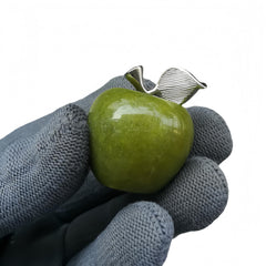 Sunshcat detachable apple crystal statue highlighting craftsmanship and versatile display