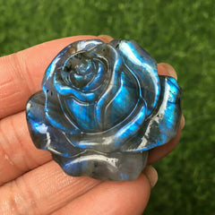 TEAMWILL blue quartz skull with smooth polish for feng shui and calm ambiance.