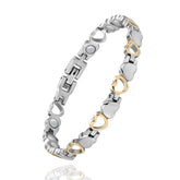 UtenoTureH magnetic bracelet heart close-up with gradient finish for daily wear.