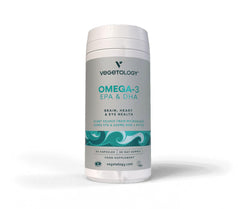 VEGETOLOGY algae-omega-3 dosage close-up shows EPA and DHA per serving.