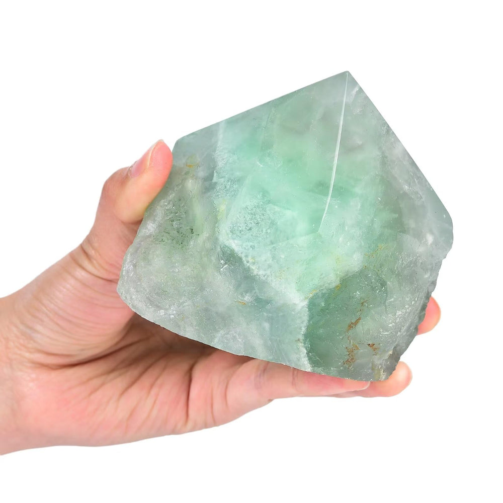 VIZYTOU Green Fluorite wand with irregular shape ideal for meditation and focus.