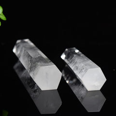 WUYOUSHI crystal tower profile shows a polished finish for decor.