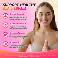 Yooloks Cutting Drink Mix dissolving in water reveals strawberry acai flavor and quick aroma.