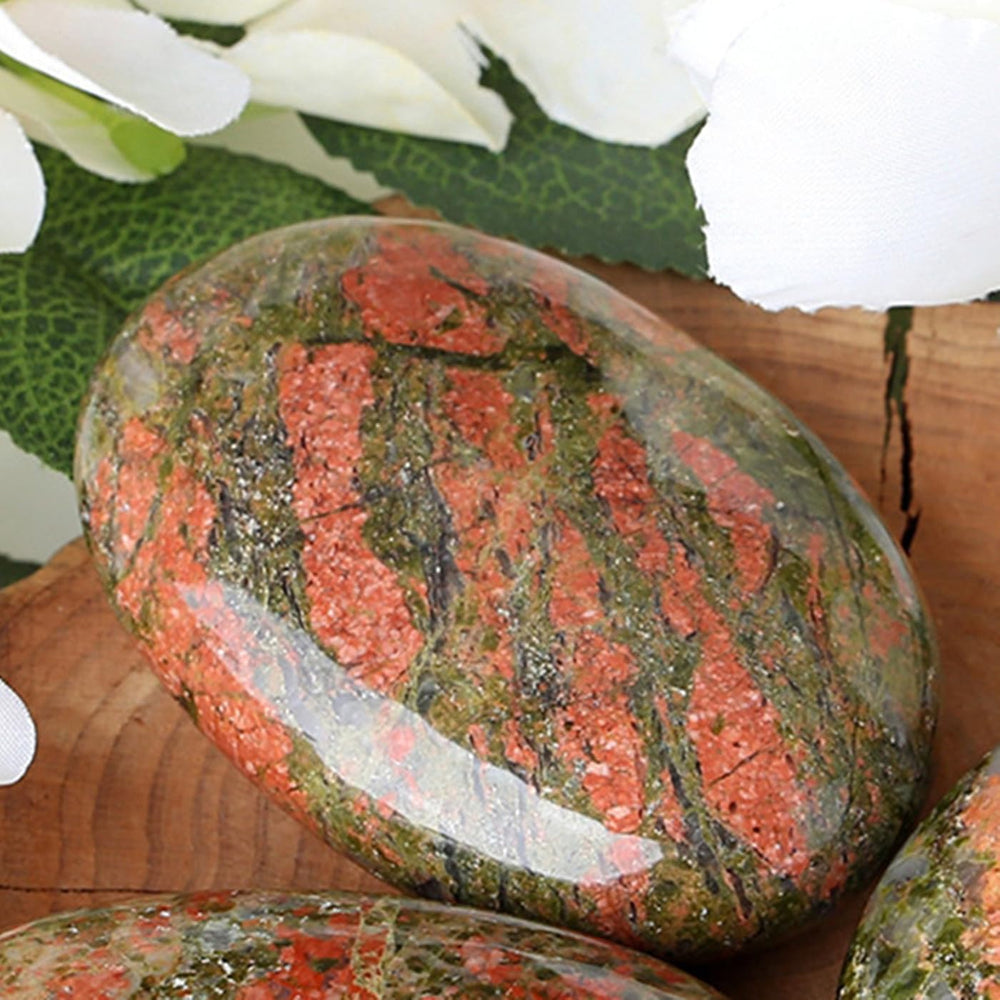 ZHIYUXI unakite palm stone oval ideal for calm focus during mindfulness practice.