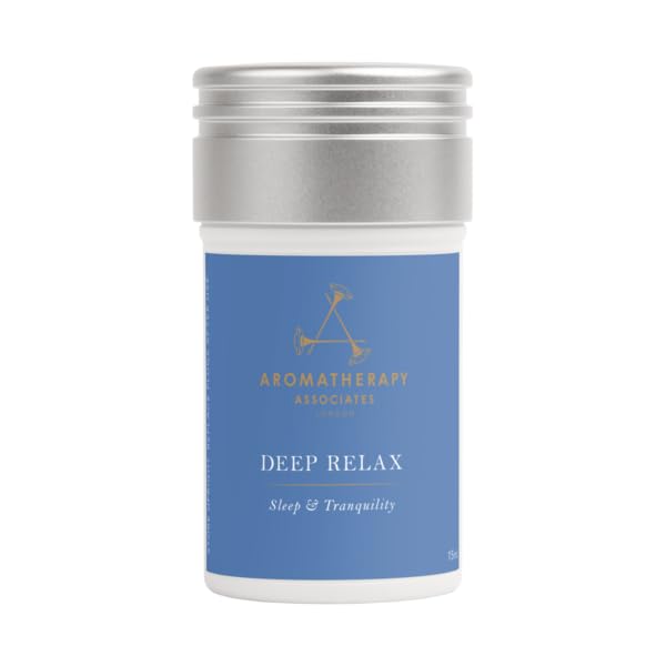 Aera Deep Relax bottle pour reveals chamomile notes for calming ambiance