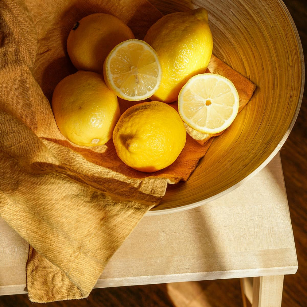 Aera notes citrus-verbena fragrance for spa-like ambiance.