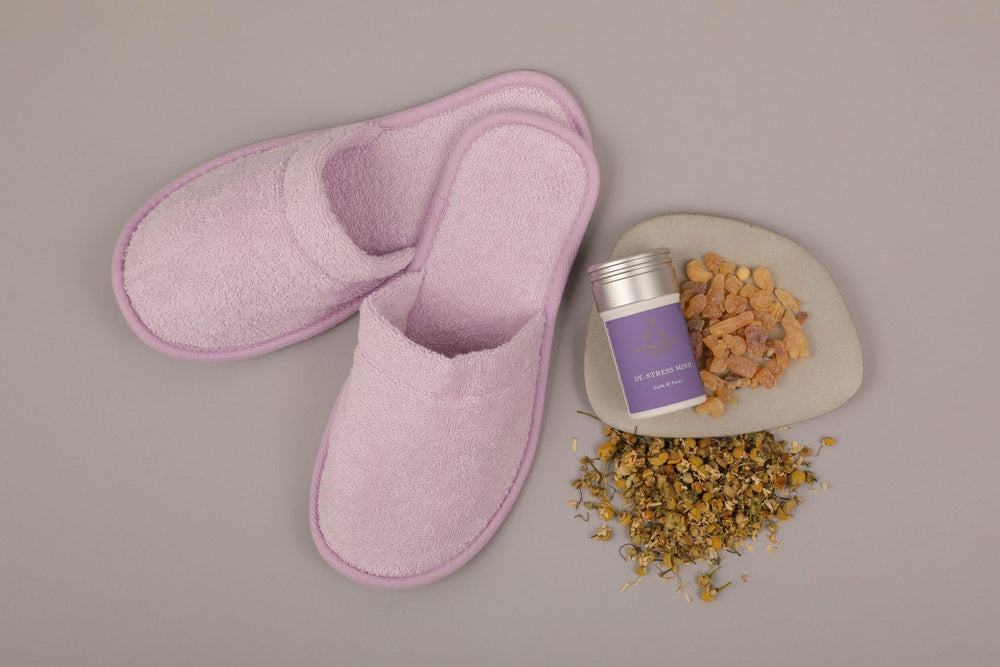 Aera programmable schedule feature enables automatic fragrance delivery.