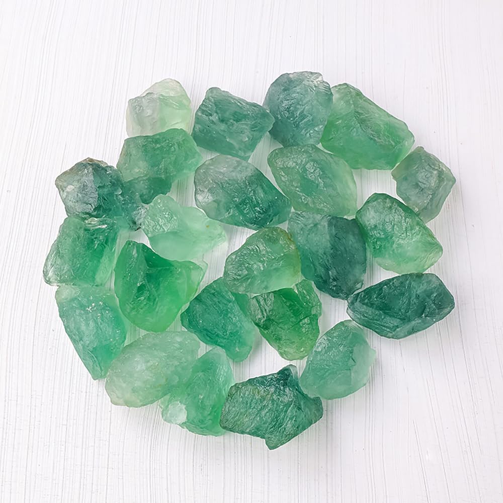 AierCrystal Green Fluorite display stand elevates a shelf decor piece.