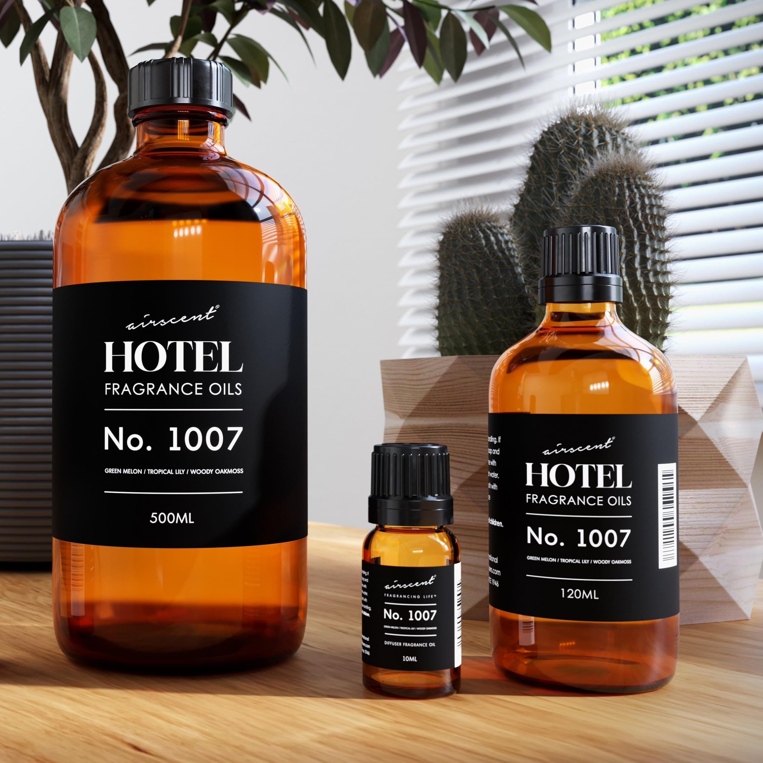 Air-Scent No. 1007 diffuser-use shot demonstrates easy scent distribution.