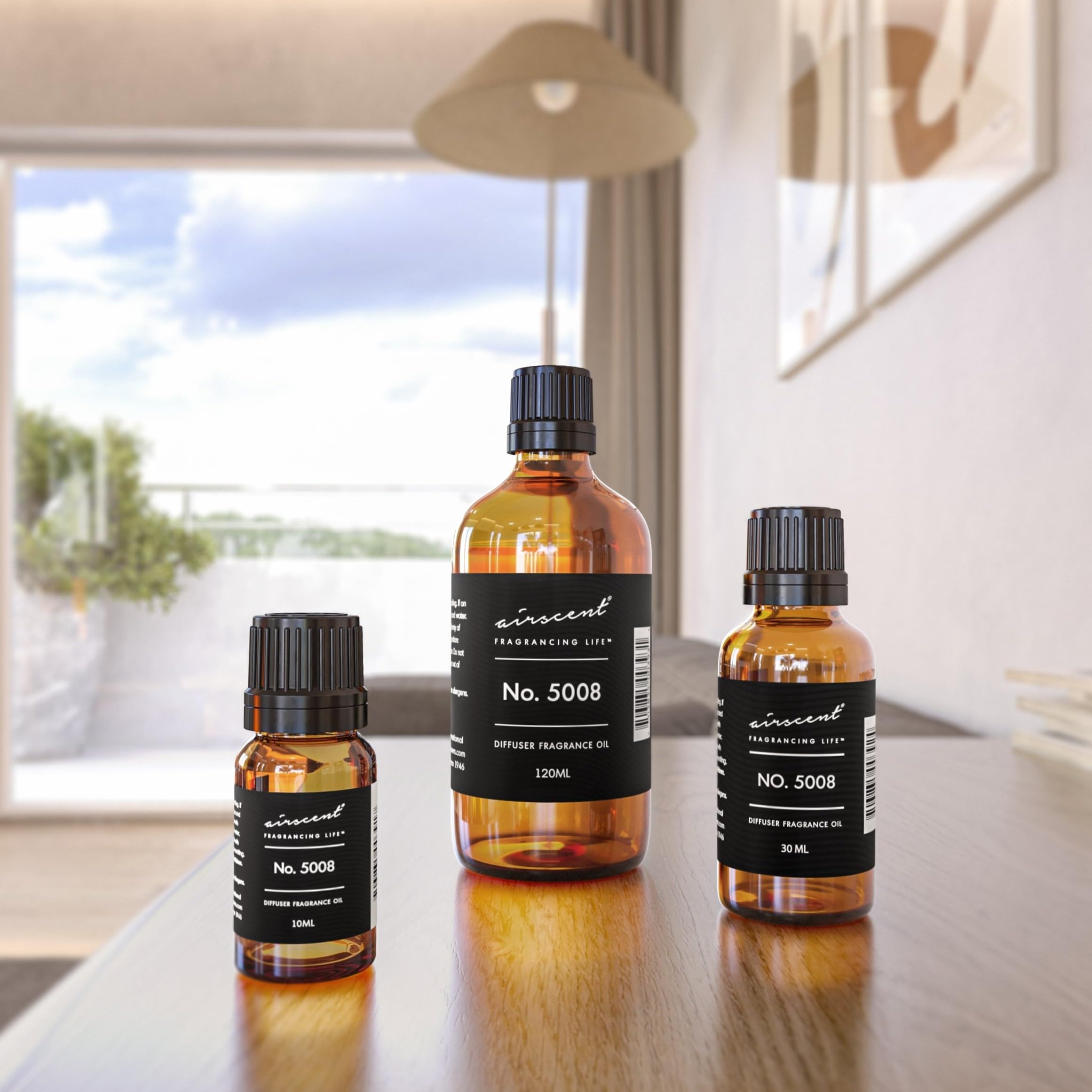 Air-Scent Almond-Tonka diffuser oil bottle blends sweet nuttiness with subtle spice.