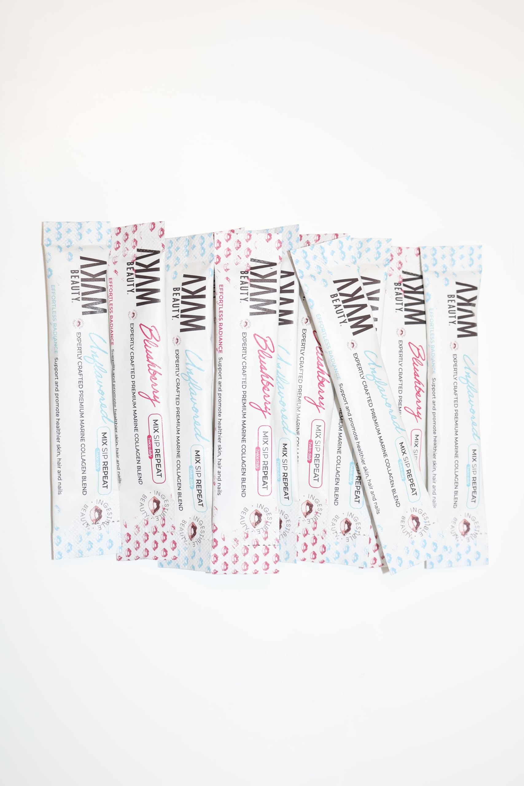 Akam Beauty packaged tasting box with five Blushberry and five Unflavored sachets.