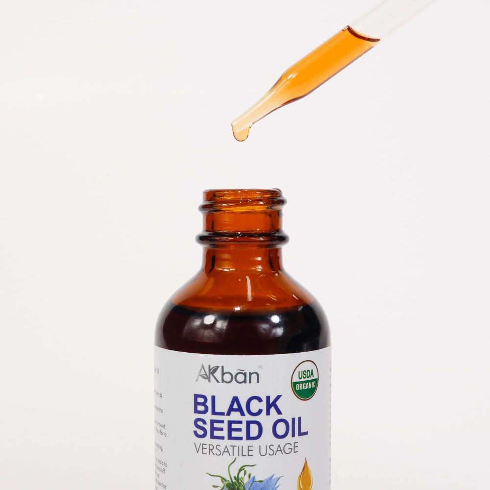 AKBAN thymoquinone omega profile close-up emphasizes natural antioxidant content.