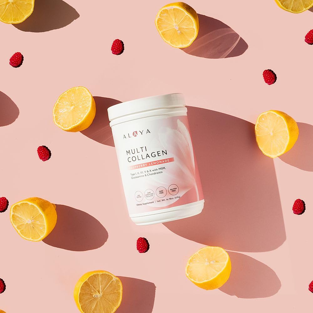 Alaya Naturals collagen powder dissolving smoothly in water