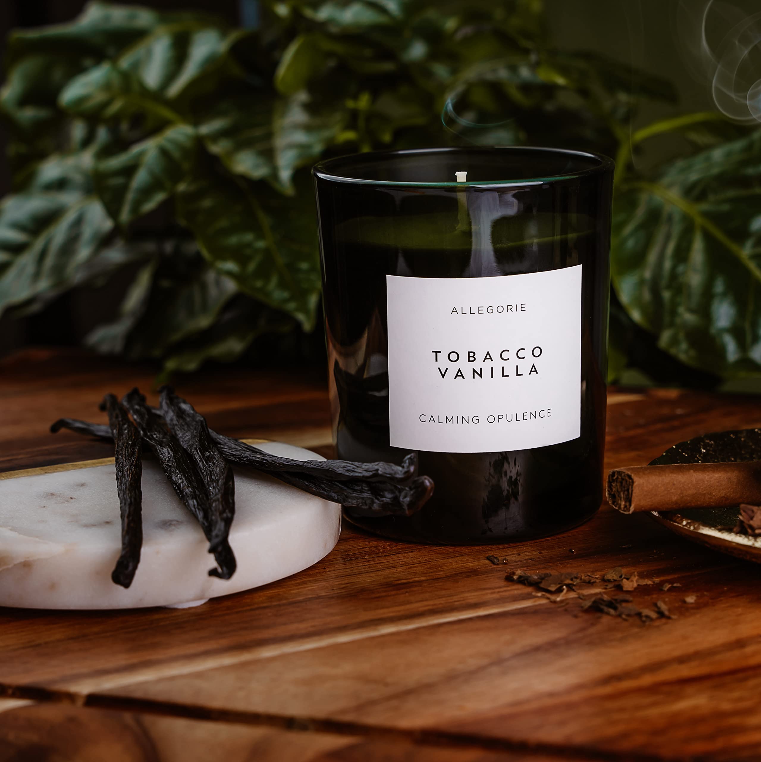 Allegorie glass jar candle focuses on clean, long-lasting fragrance