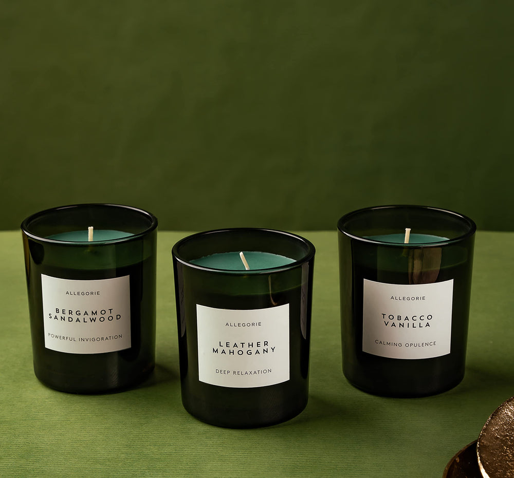 Allegorie wick and glass container releasing aroma