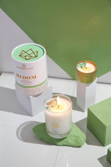 Aluminate Life Amazonite crystal infused candle elevates focus and personal discovery.