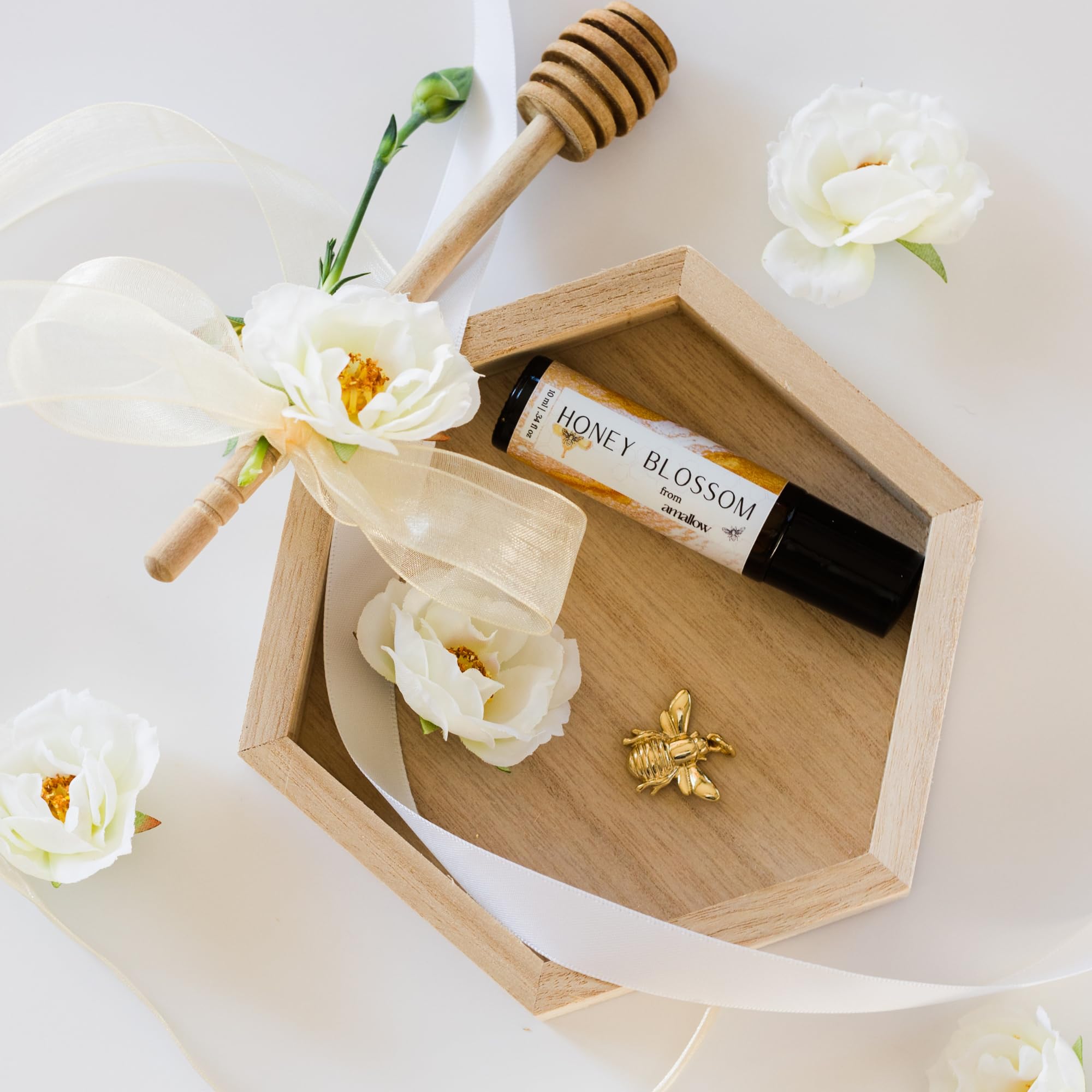 Vanilla-lavender notes from Amallow Honey Blossom for daily refreshment.