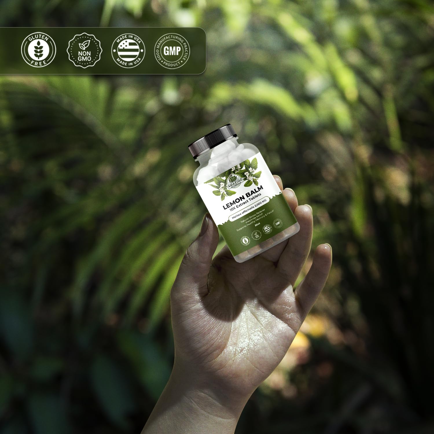 Amazing Botanicals Lemon Balm in use for a relaxed evening routine