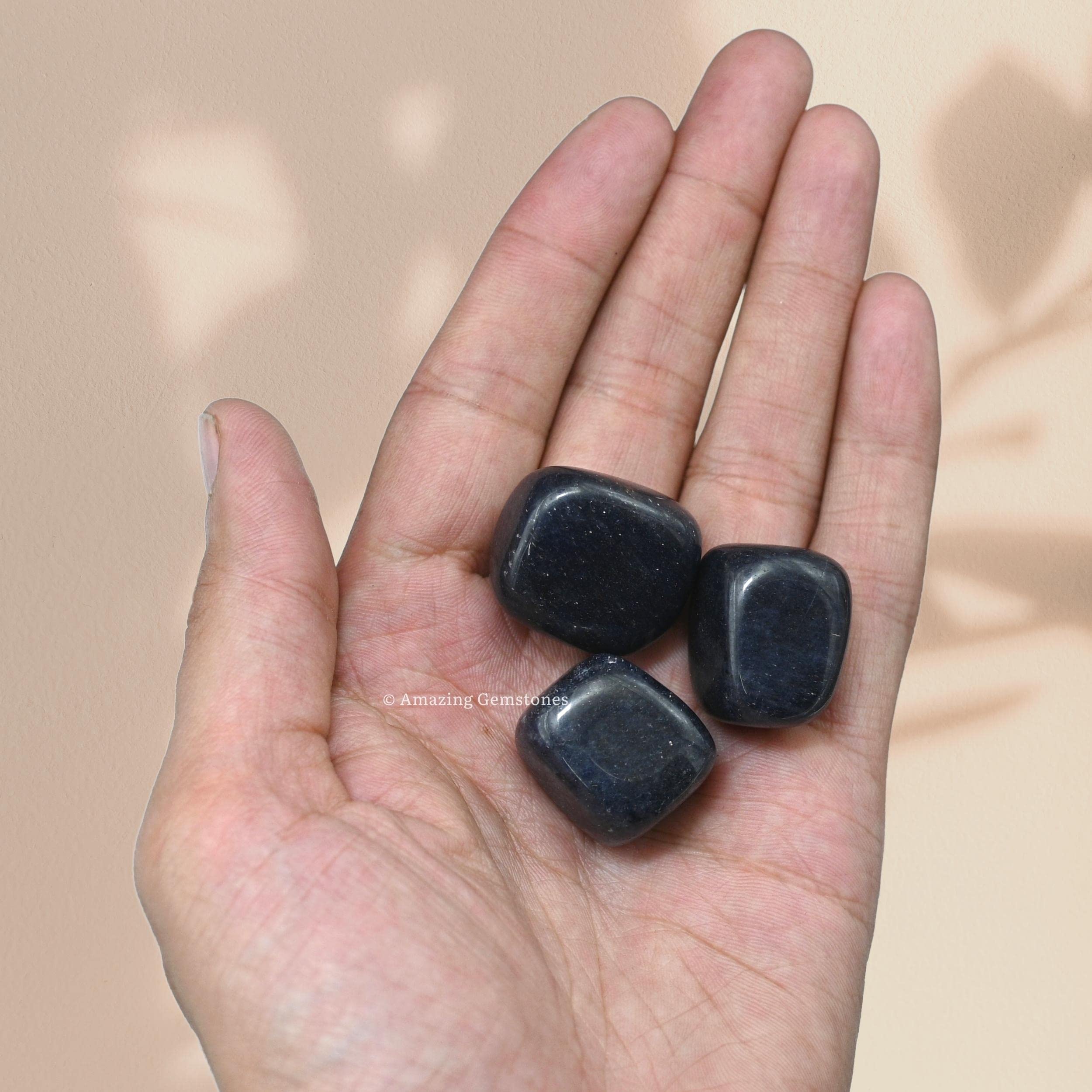 Amazing Gemstone blue aventurine stones for meditation practice