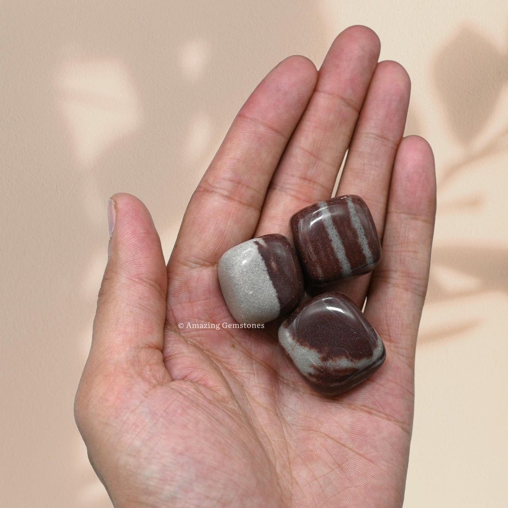 Amazing Gemstone Narmada Lingam meditation use for calm focus.