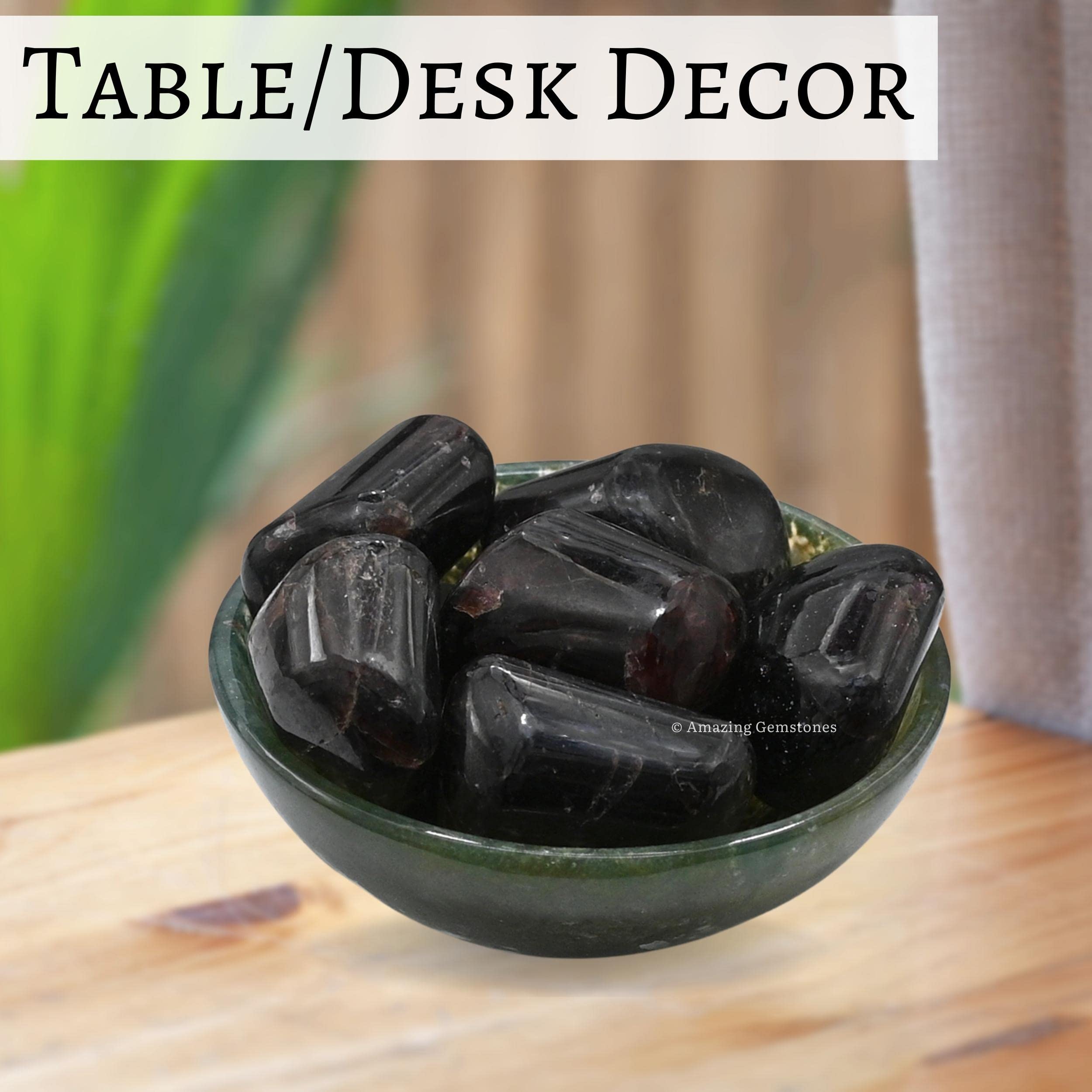 Amazing Gemstone Premium gemstone collection with varied garnet tones