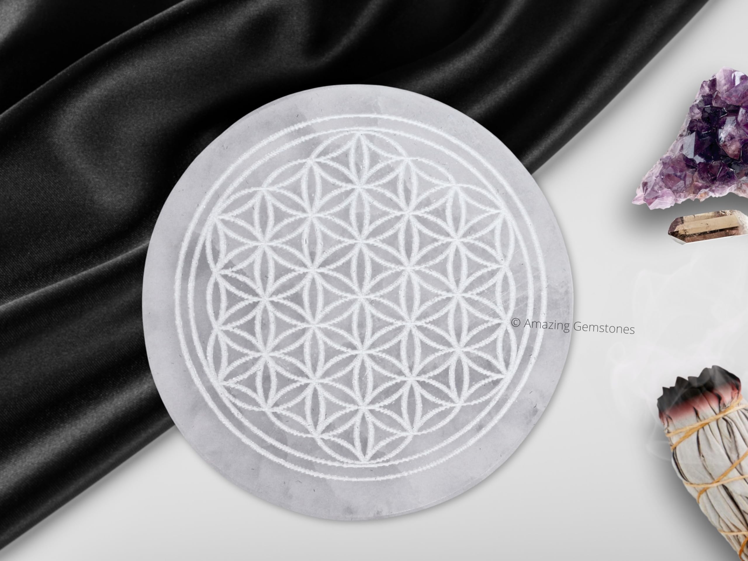 Amazing Gemstone selenite charging plate with coaster function supports crystal energy refresh