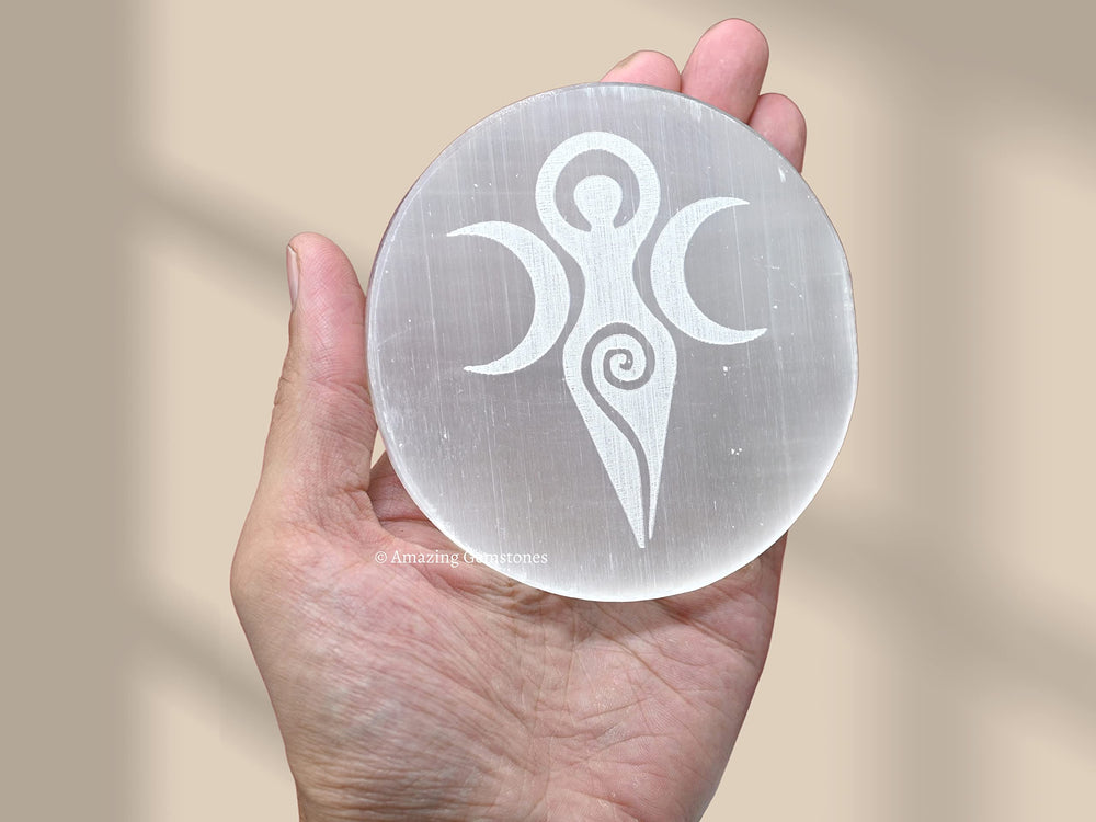 Amazing Gemstone Selenite Plate ideal for meditation and ritual setups.