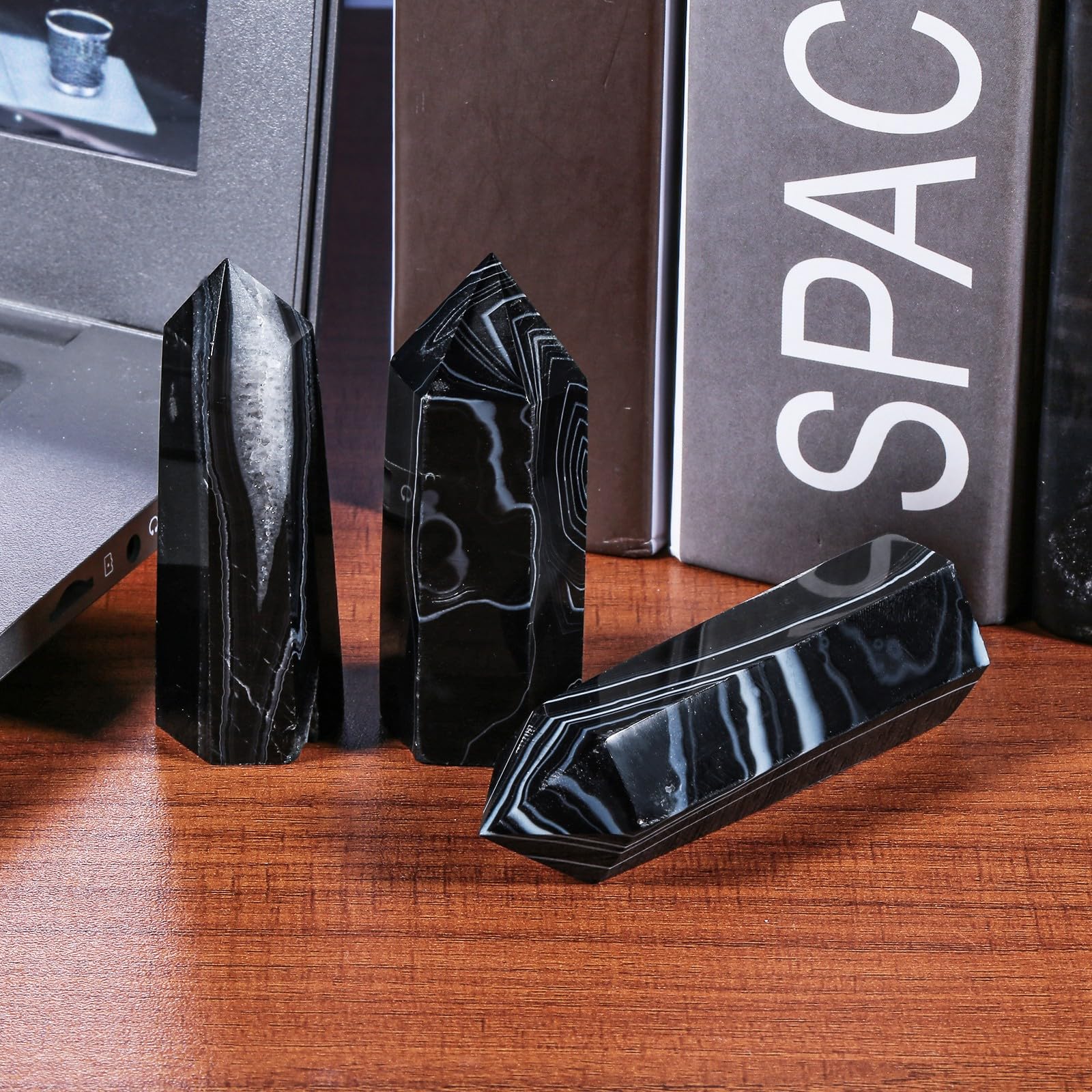 Amogeeli crystal tower decor for living room brings elegant style and subtle positive vibes.