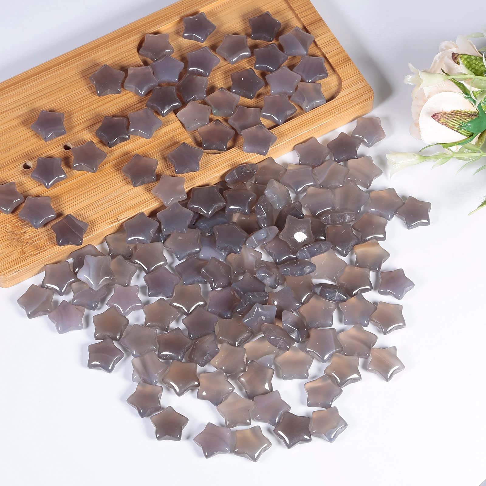 Amogeeli puff crystal star with gift pouch for gifting