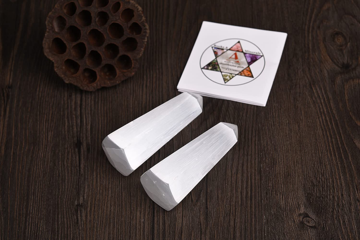 AMOYSTONE 4.0 inch selenite tower supports meditation routines