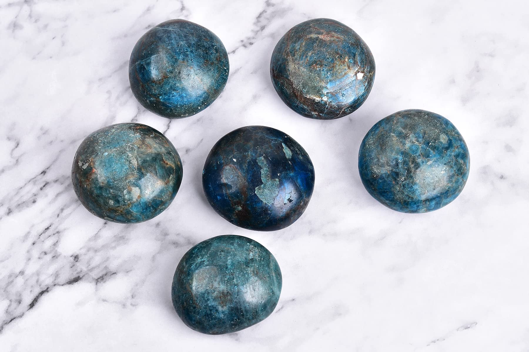 AMOYSTONE Worry stone supports yoga and meditation routines with calming focus.