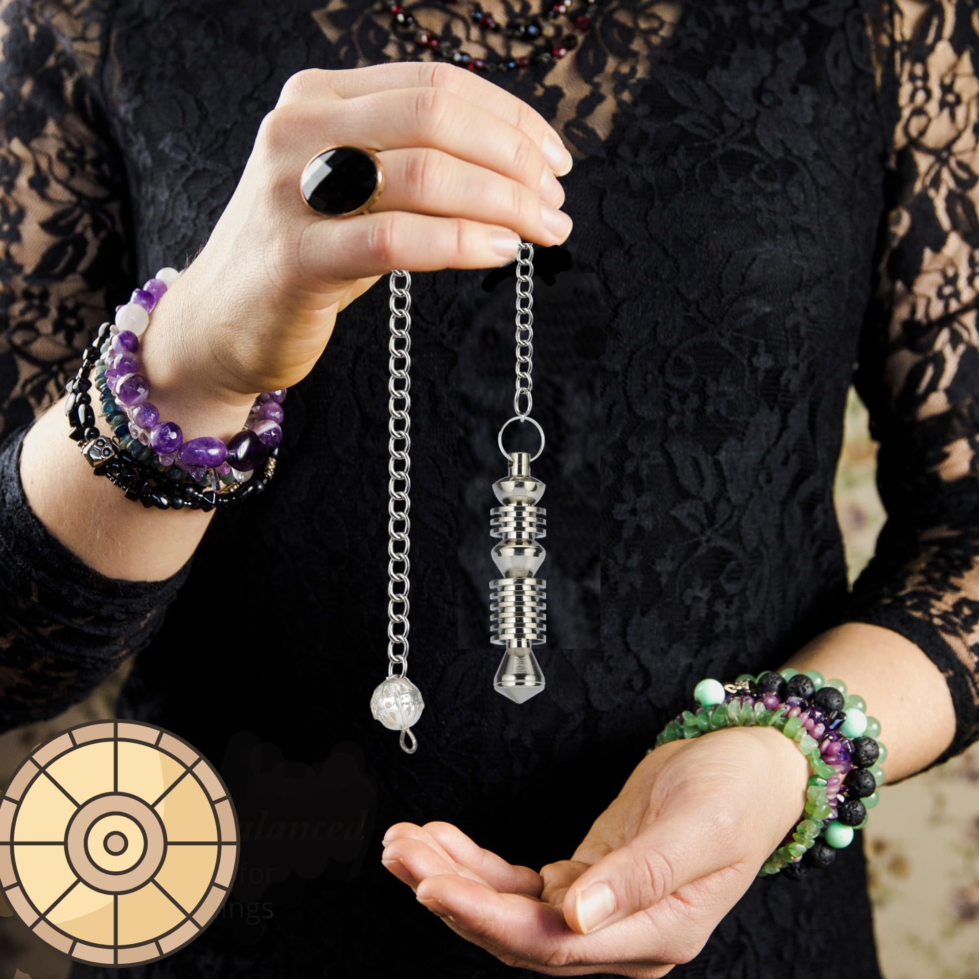 ANAYA AGATE ergonomic dowsing pendulum fits comfortably in the hand.
