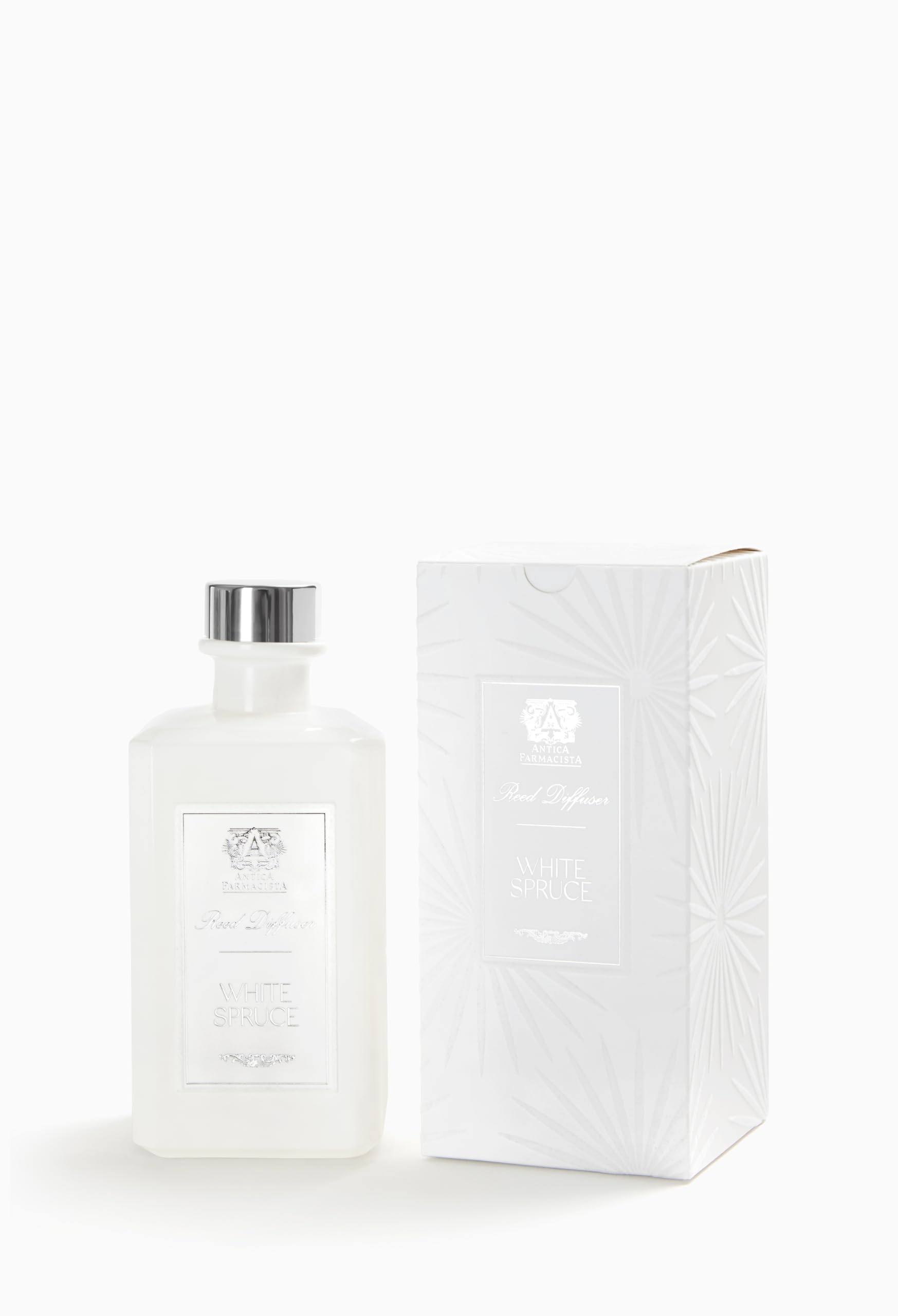 Antica Farmacista Home Ambiance Diffuser reeds close-up delivering long-lasting scent.