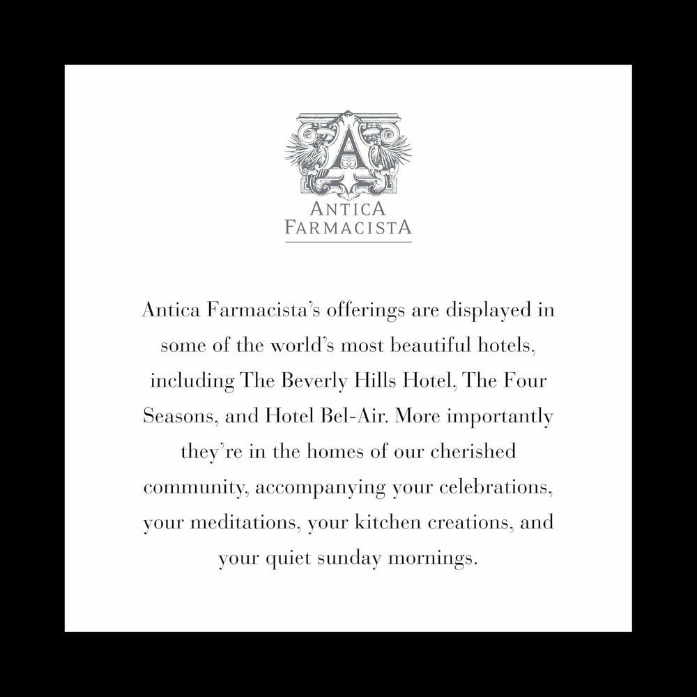 Antica Farmacista candle burn delivers long-lasting fragrance for living spaces.