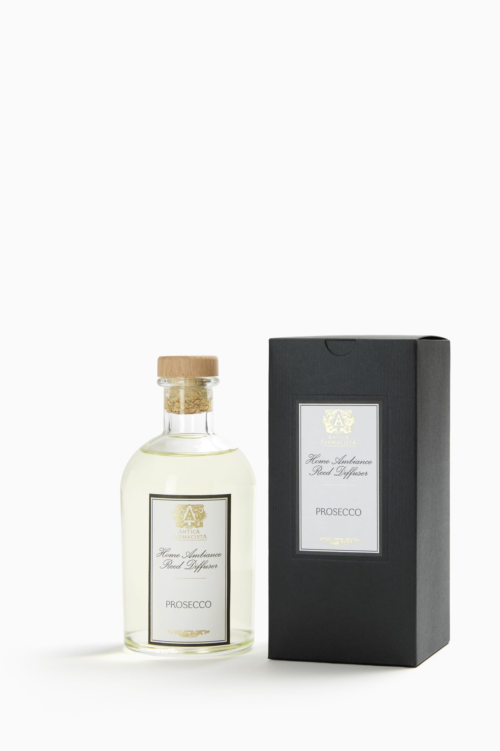 Antica Farmacista Prosecco diffuser reeds close-up delivering a layered aroma for refined spaces.