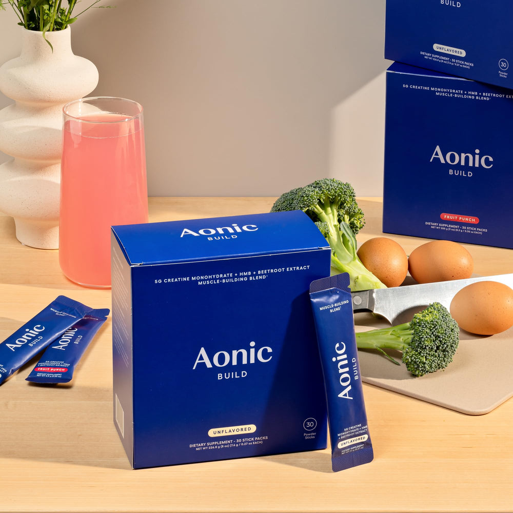 AONIC Build mixed with water creates a refreshing training drink.